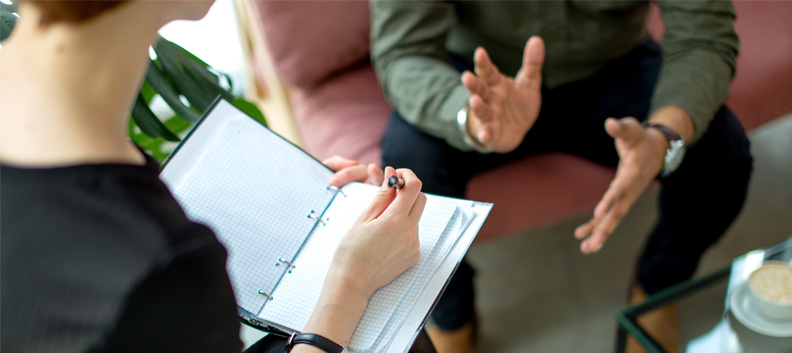 מטפל קוגניטיבי LICBT התנהגותי בעצימות נמוכה