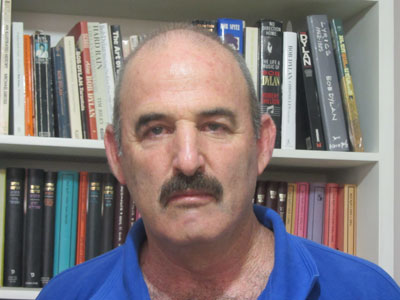 יורם אהרוני