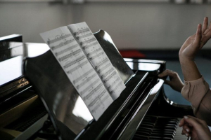 מורים למוזיקה ומוזיקאים, בואו לנצח