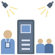 מציגים מהתעשייה וממוסדות חינוך