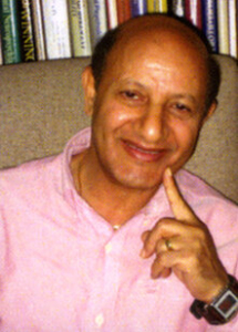 תמונה של ד"ר חזקיה (חזי) אהרוני