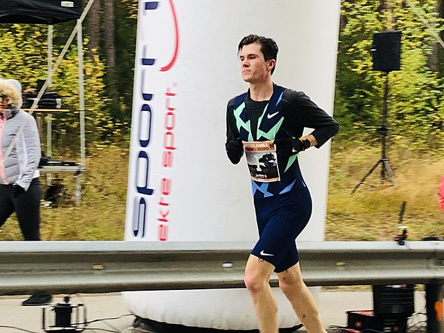 יקוב אינגבריגטסן מנורבגיה, שיאן העולם בריצת 3000 מטר