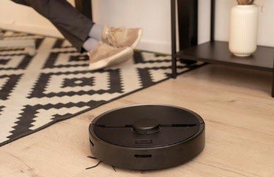 תכנון מסלול הניקוי בבית על ידי שואב אבק רובוטי