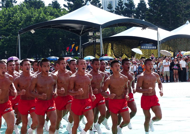 אימון גופני של חיילים בטאיוואן