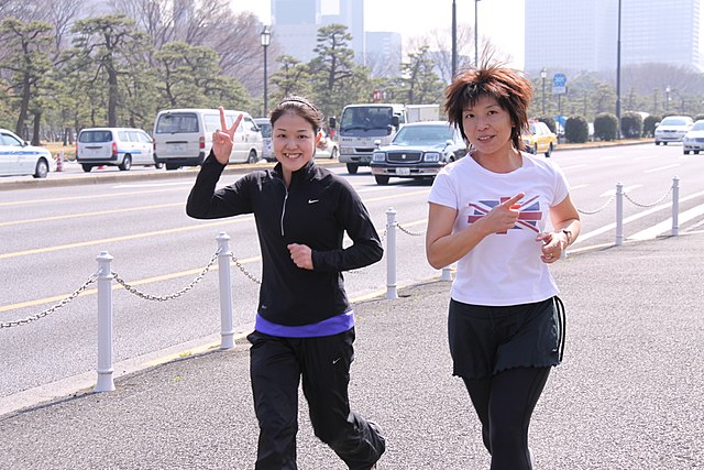 יפניות רצות