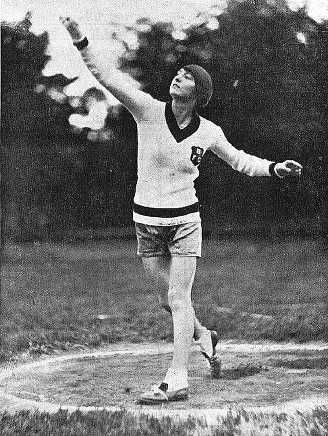 הלינה קונופצקה ב-1926