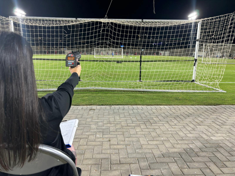 מטרתו העיקרית של מחקר זה הייתה לבחון אם היכולת לדייק בבעיטת עונשין מ-11 מטר בכדורגל דומה בכל אזורי השער