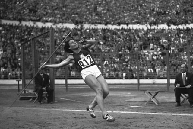 דנה זטופקובה