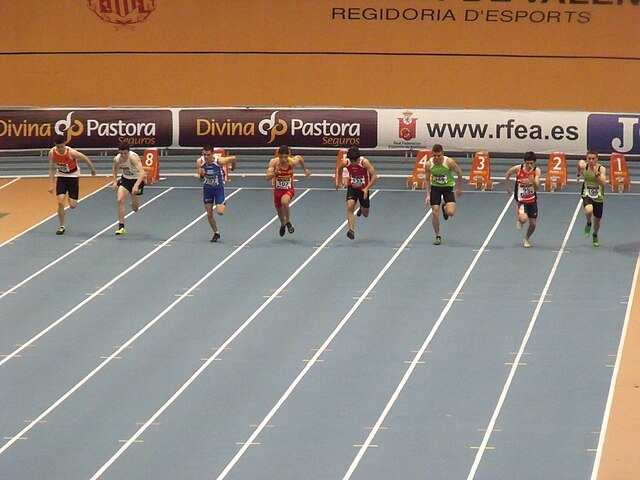 ריצת 60 מטר לנערים באולם